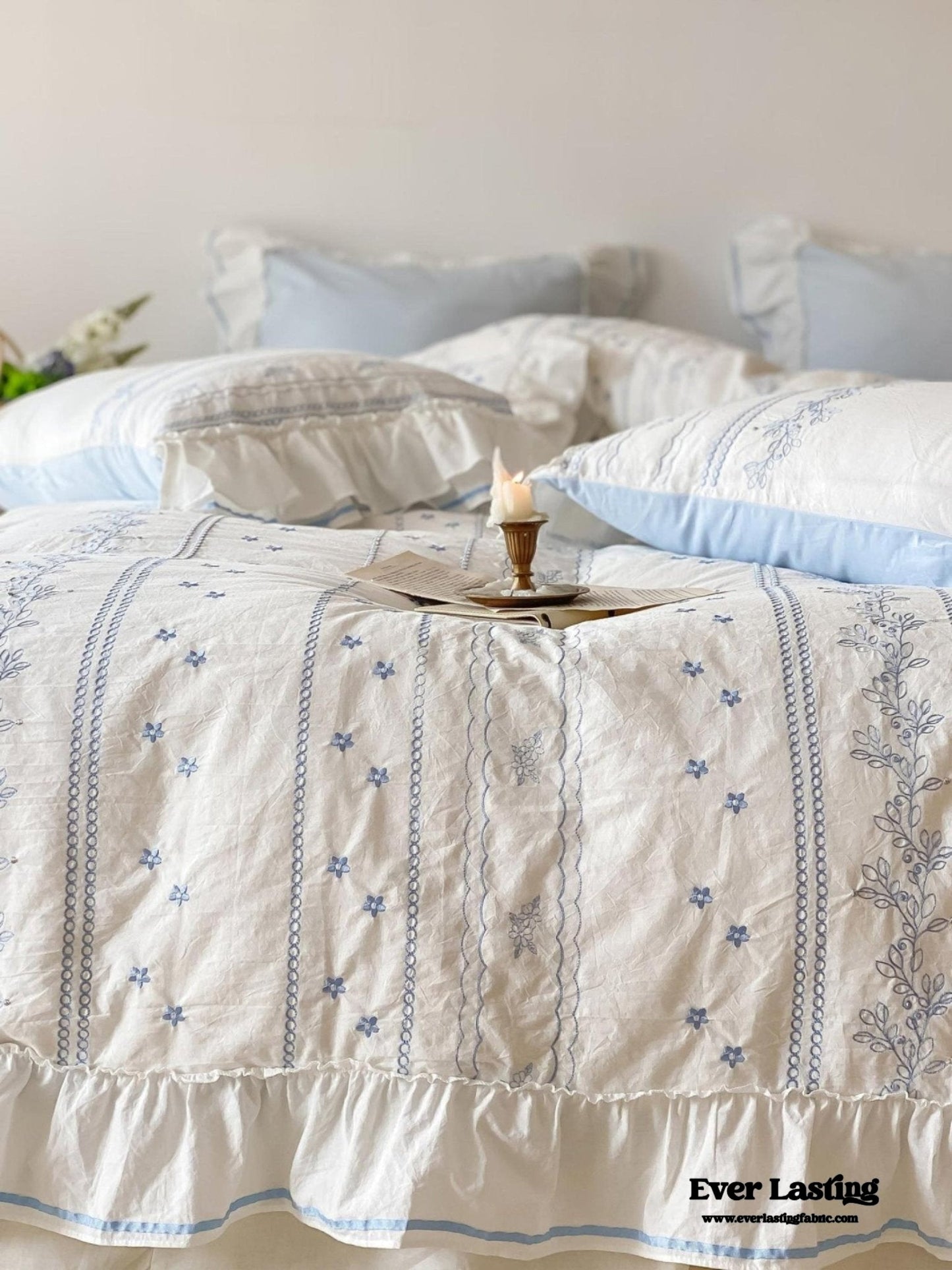 Embroidered French Lace Ruffle Pillowcases / Blue
