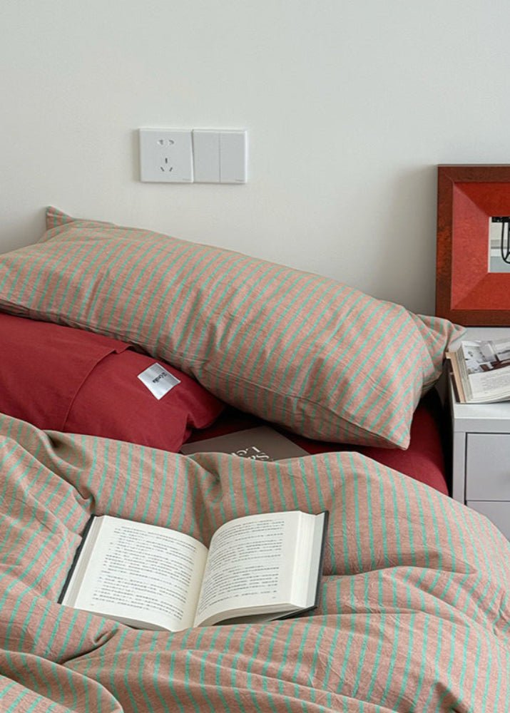James Striped Bedding Set