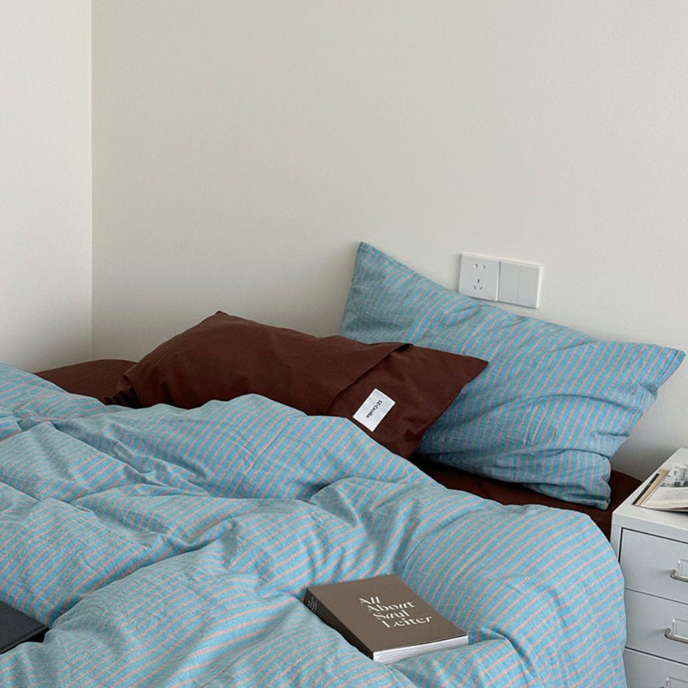 James Striped Bedding Set