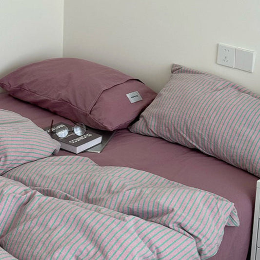 James Striped Bedding Set