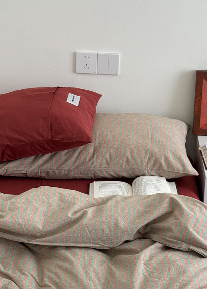 James Striped Bedding Set