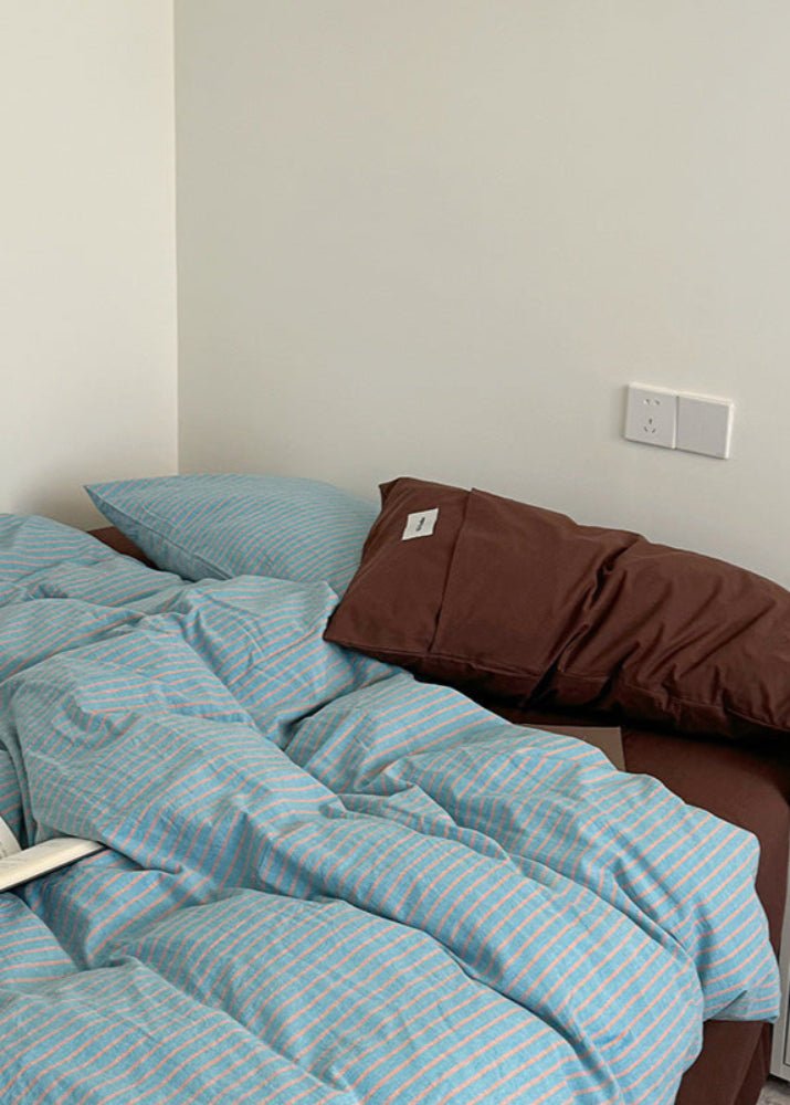 James Striped Bedding Set