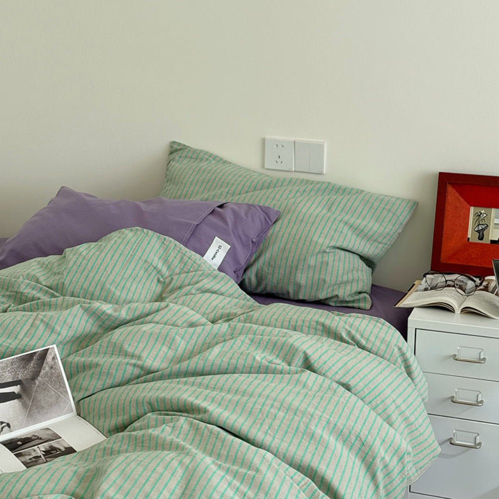 James Striped Bedding Set