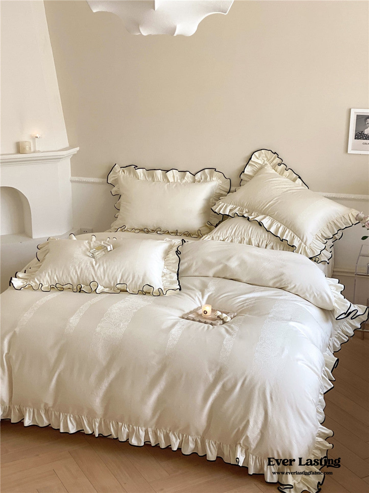Silky Ruffle Duvet Cover