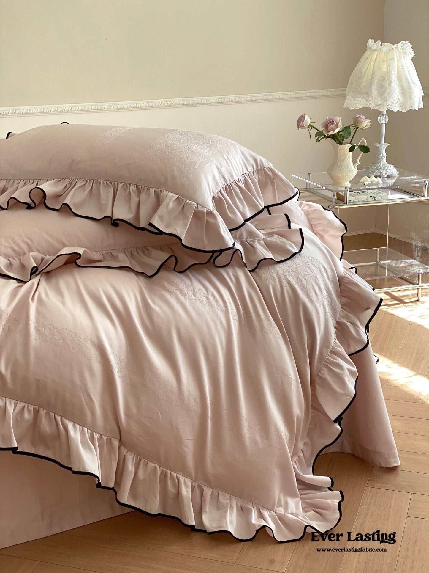 Silky Ruffle Pillowcases